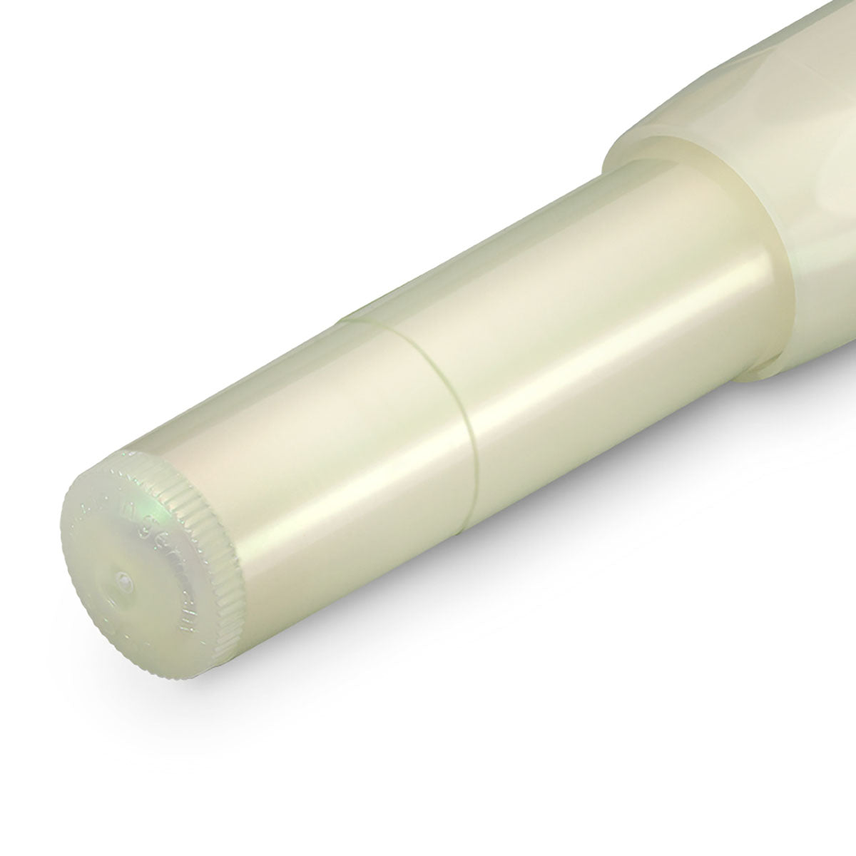 Końcówka pióra Kaweco LUNAR Sport Light Green w kolorze jasnozielonym z perłowym wykończeniem i wypukłym napisem Made in Germany.