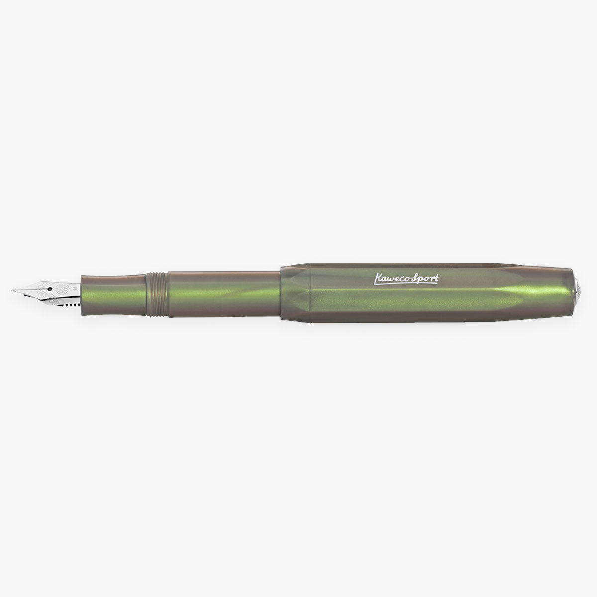 Otwarte pióro wieczne Kaweco LUNAR Sport Shadow Green w kolorze zielonym z perłowym wykończeniem.