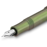 Silver nib of the Kaweco LUNAR Sport Shadow Green fountain pen in green with a pearlescent finish.