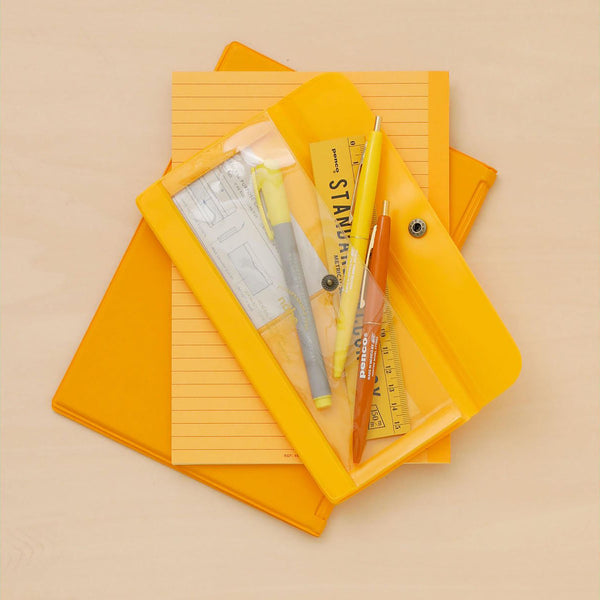 General Purpose Case Wide – Yellow, nähe, stationery design