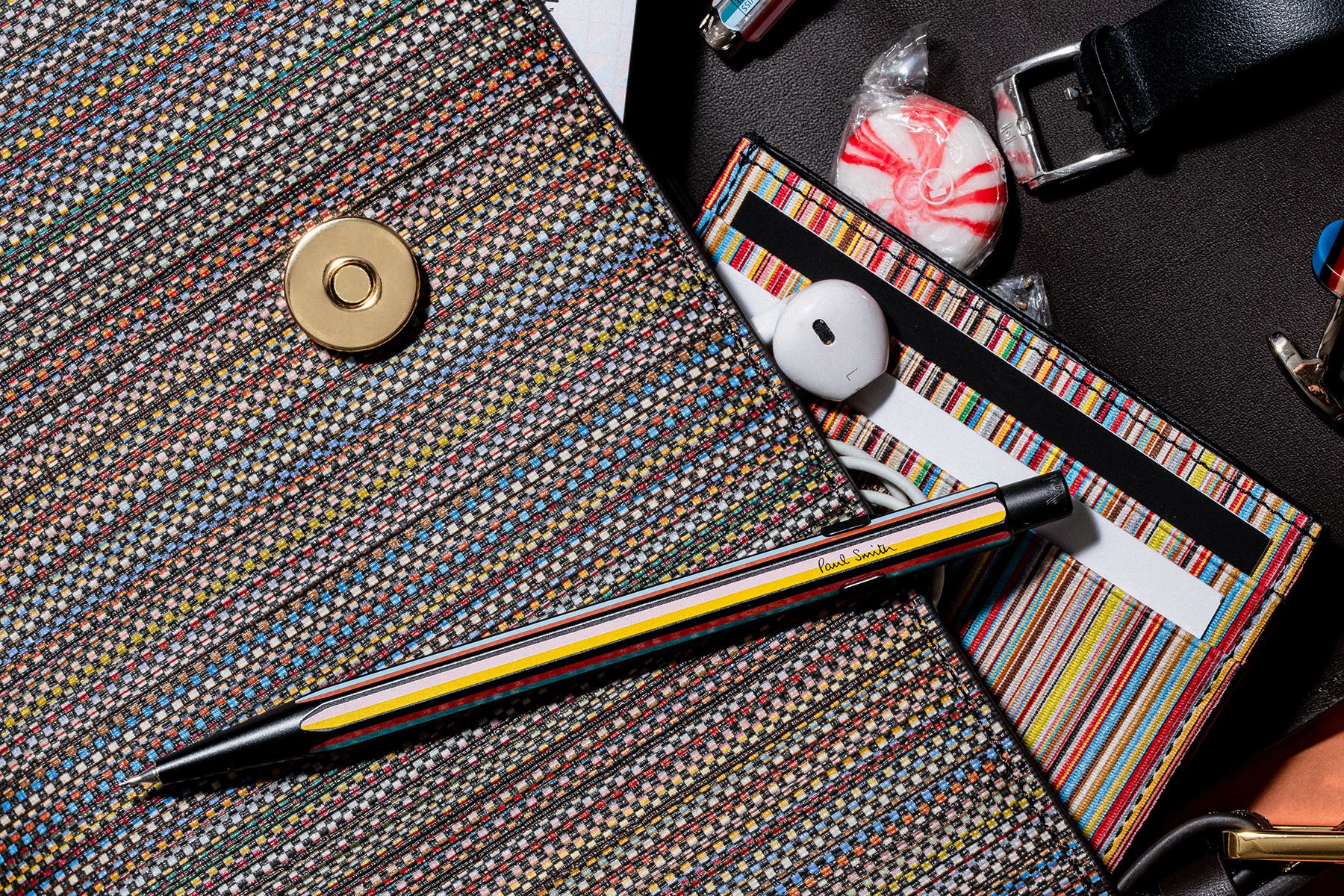 Aluminiowy ołówek mechaniczny w kolorowe paski i z czarnym wykończeniem z serii Caran d'Ache & Paul Smith.