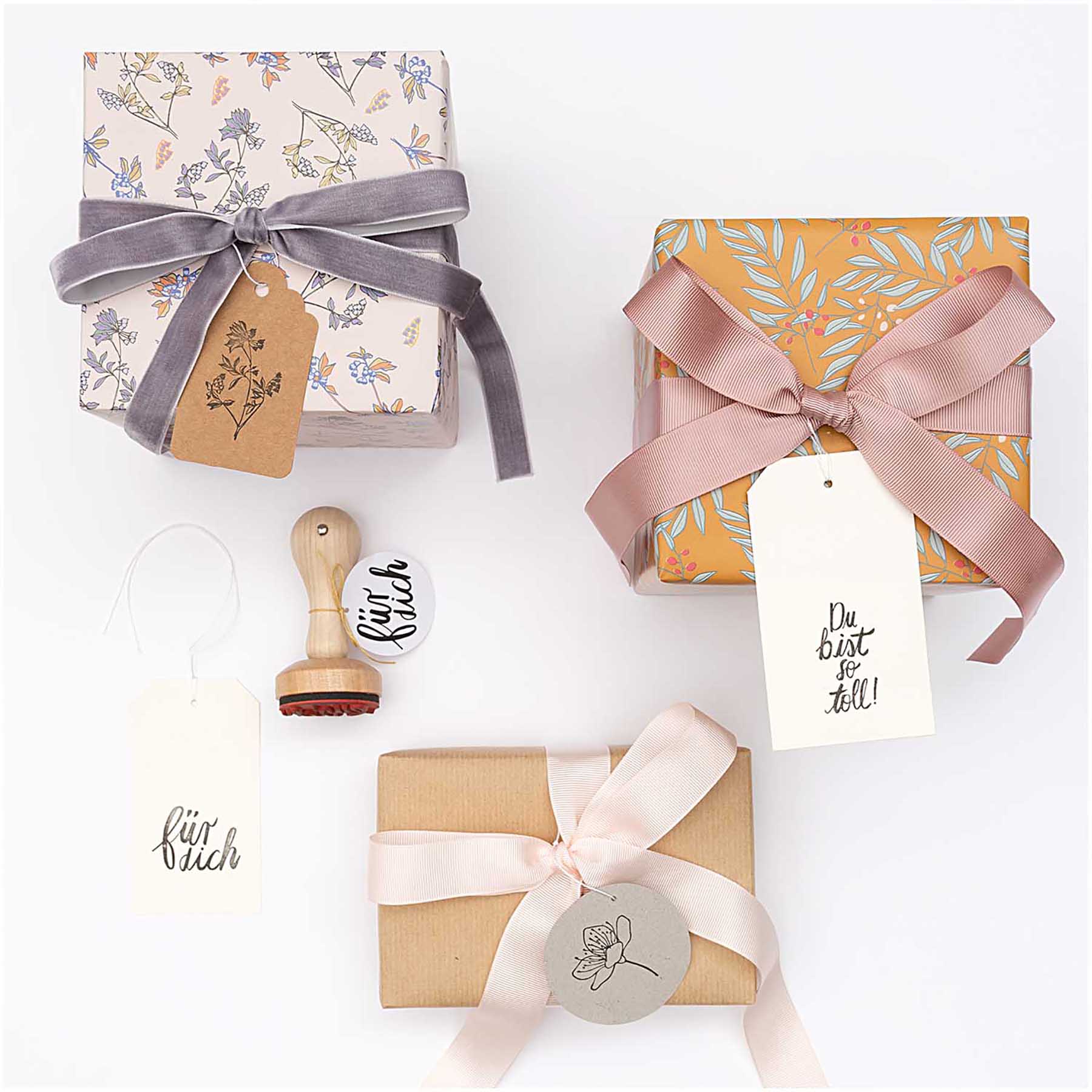 Wooden stamp – Bell Flower, Rico Design, stationery design