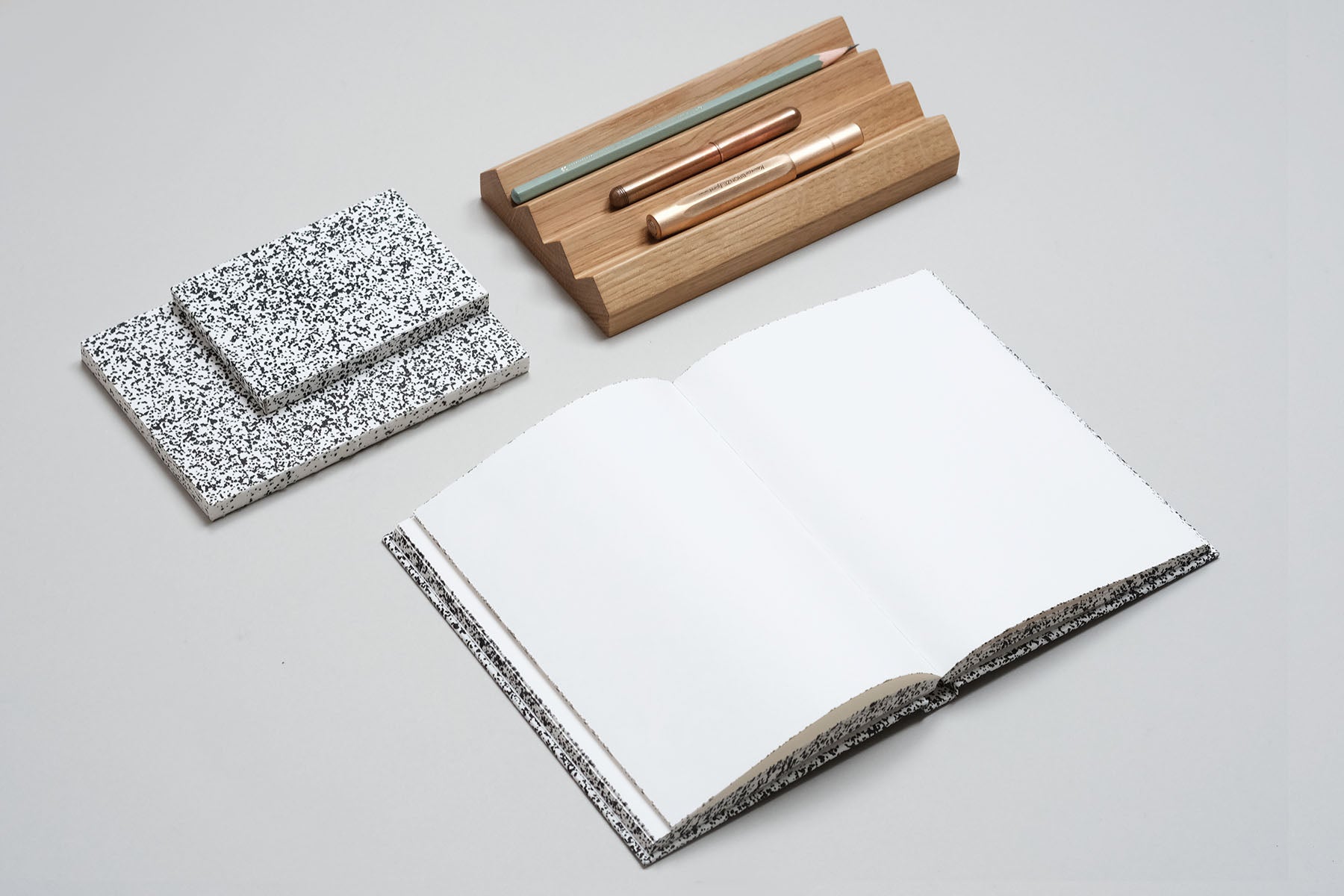 Oak Wood Pen Tray, Papierniczeni, home office, stationery