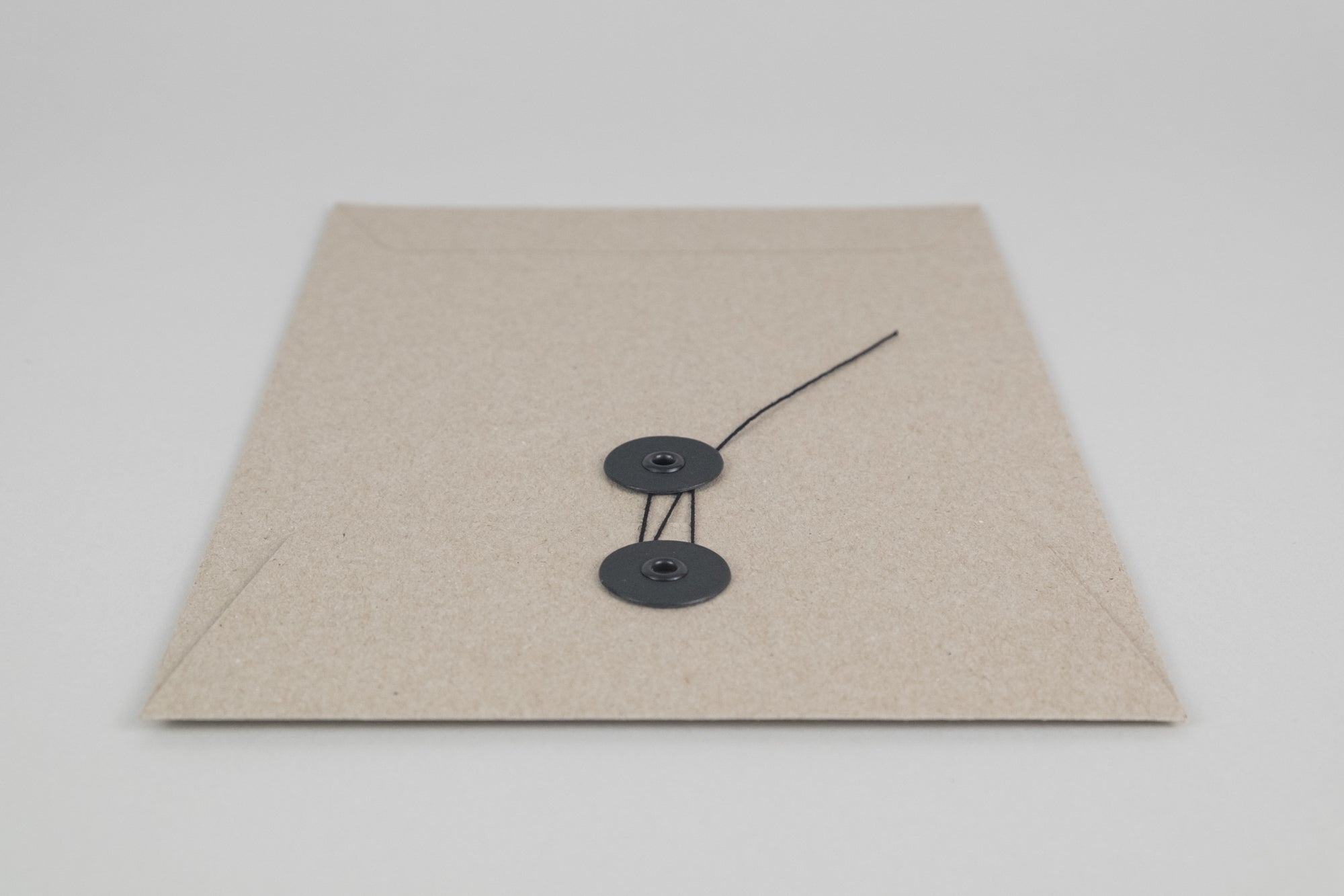 ECO ENVELOPES WITH BUTTONS C5, Papierniczeni, home office, stationery design