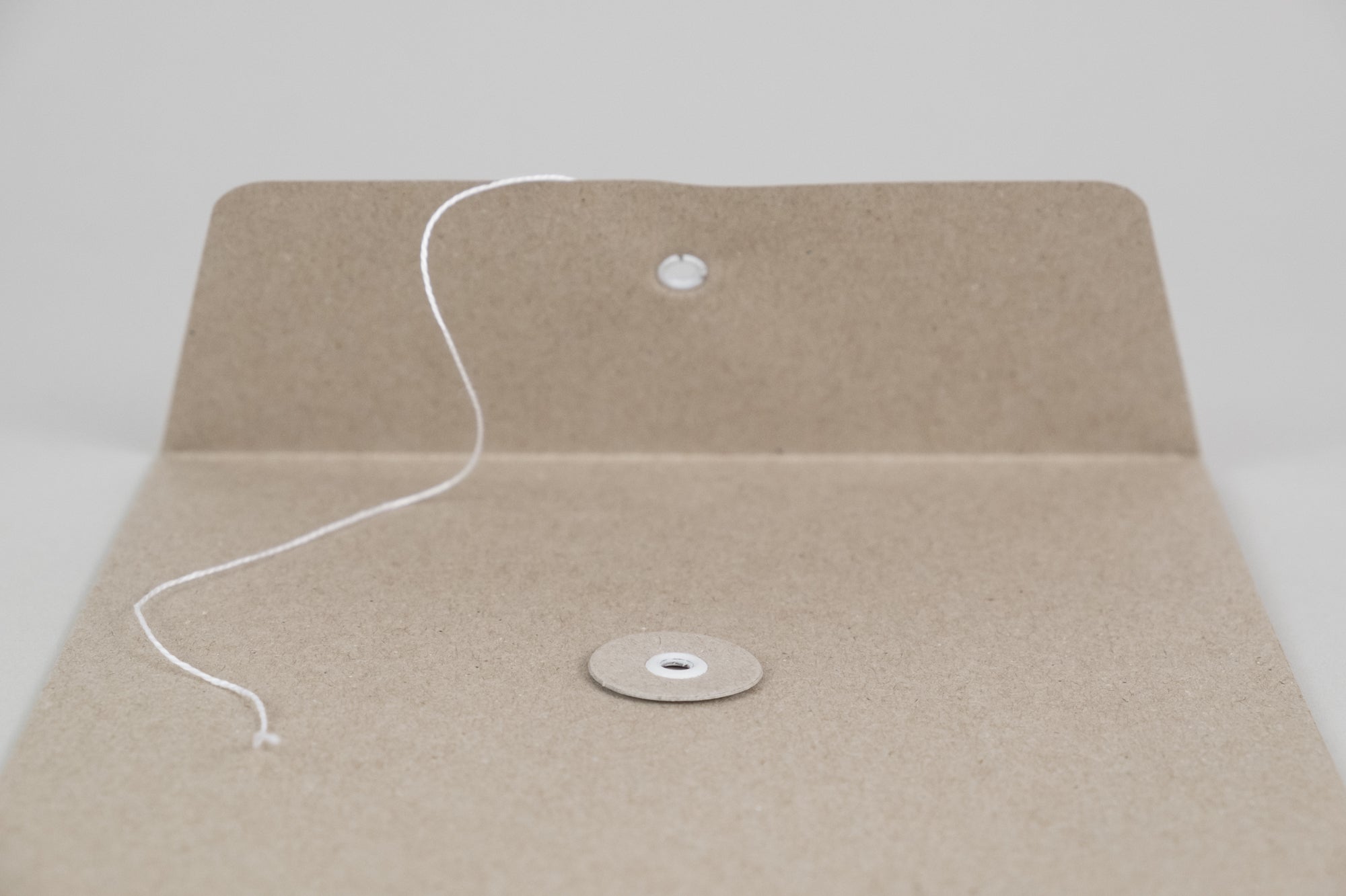 ECO ENVELOPES WITH BUTTONS C5, Papierniczeni, home office, stationery design