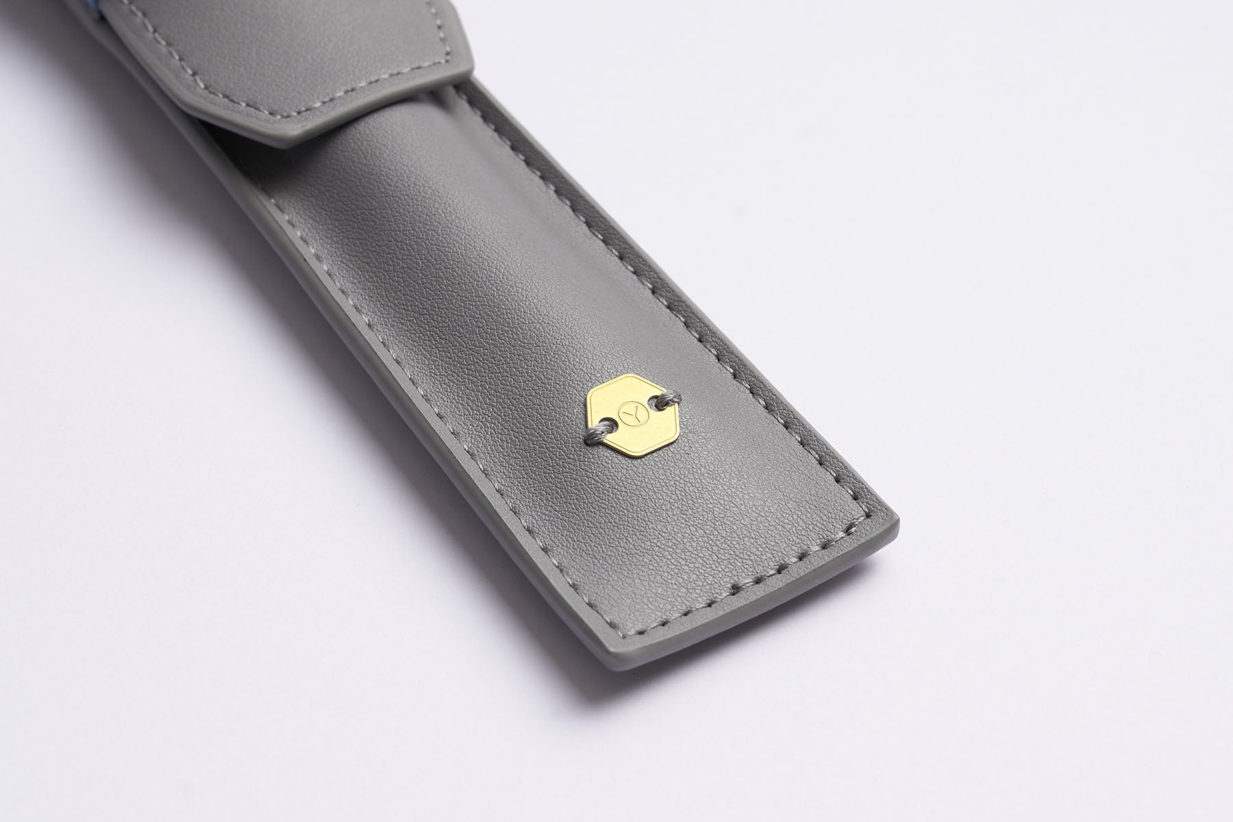 Classic Reflect Pen Pouch – Grey, ystudio, stationery design