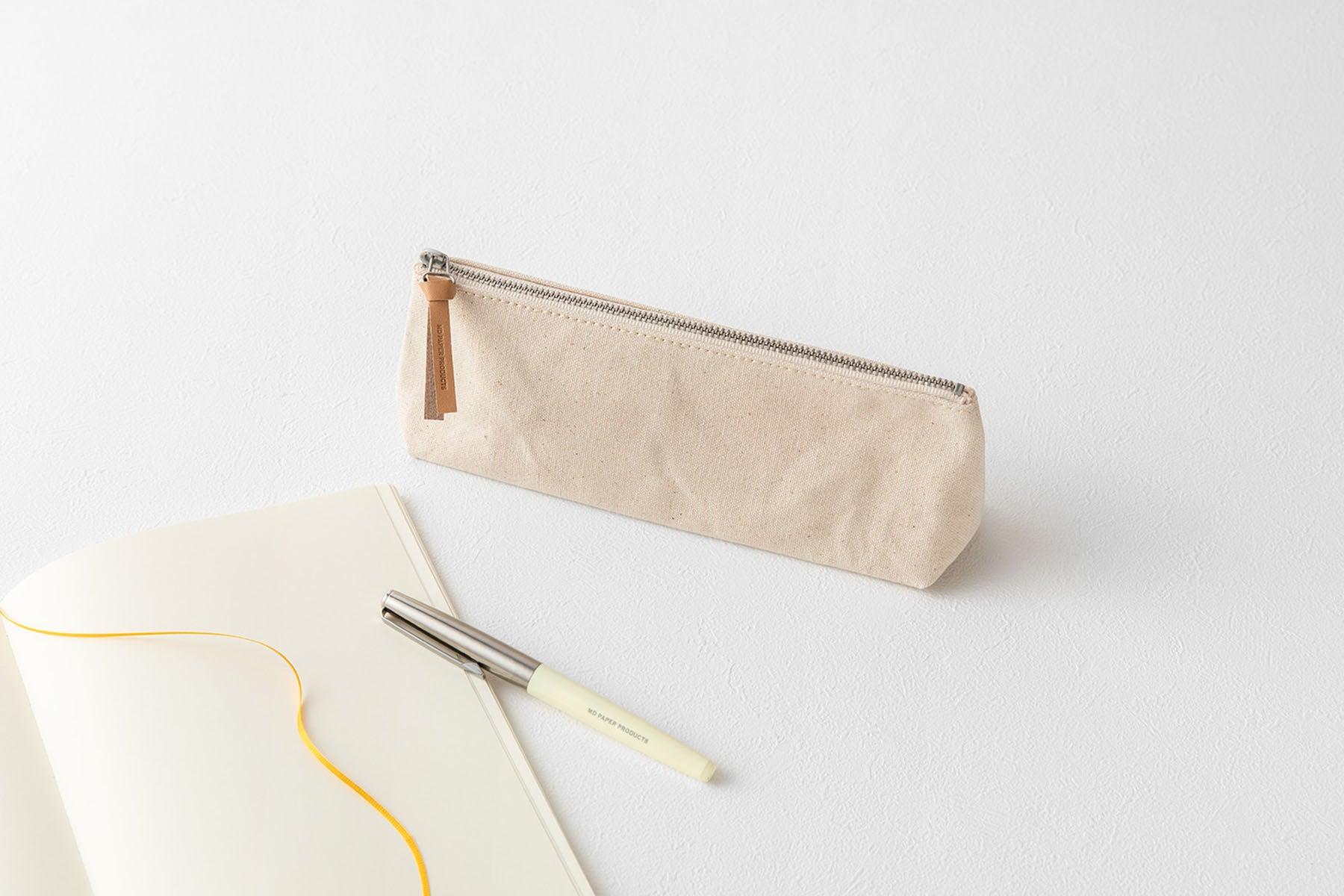Midori Pencase Kurashiki Canvas with Gusset, Midori, stationery design
