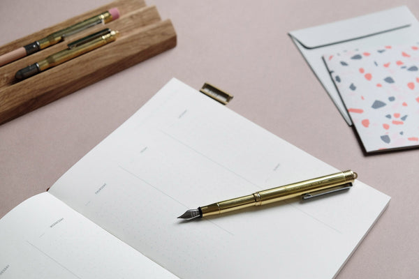 Fountain Pens: A Beginner’s Guide (and Beyond)