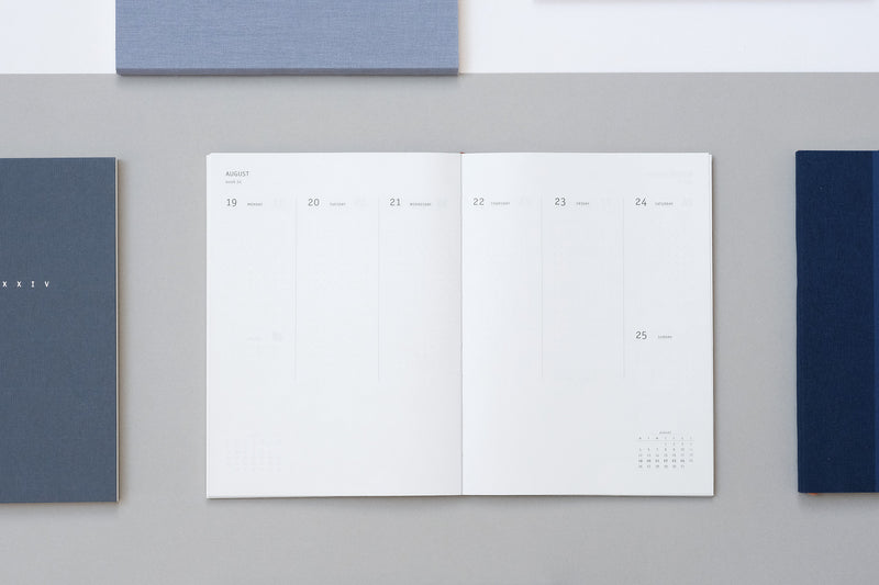 KLASYK MMXXIV Calendar – Blueberry, Papierniczeni, calendar 2024, stationery design