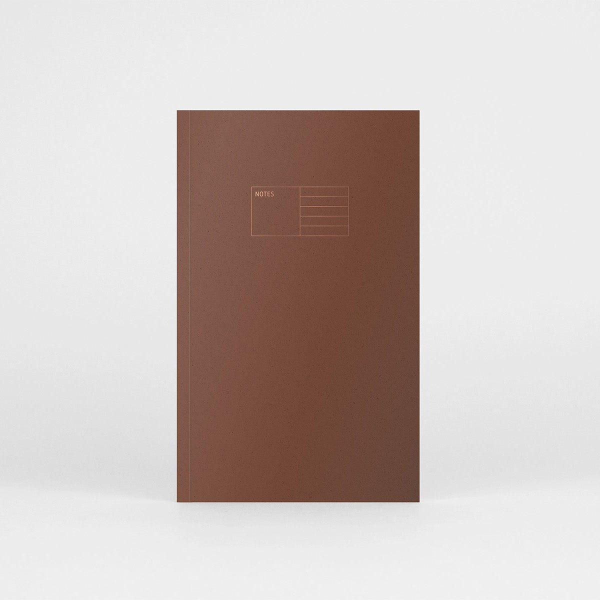 Notes Copper w miękkiej oprawie w kolorze gliny z miedzianymi detalami.