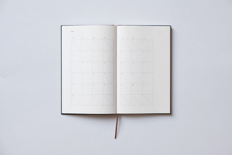 Copper 2025 Calendar, Papierniczeni, stationery design